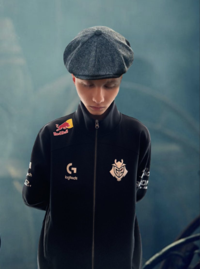 s1mple 可能找到了新战队——他已经开始积极参加 FACEIT