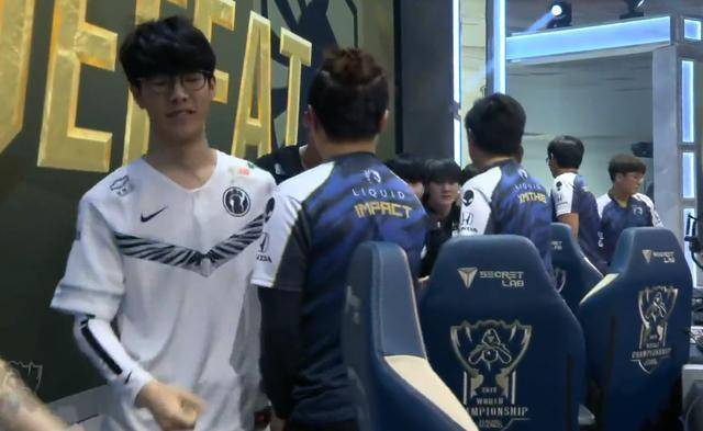 骗子利用donk的名字在YouTube上进行诈骗