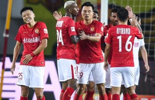 独行侠险胜国王，浓眉表现挣扎，状元弗拉格显英勇，威少关键时刻选择失误